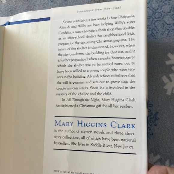 📚3 for 16📚 All through the night by Mary Higgins Clark - Picture 3 of 3